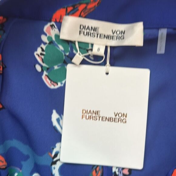 Diane Von Furstenberg High Waist Blue and Pink‎ Floral Shorts Naples Short - Picture 4 of 5